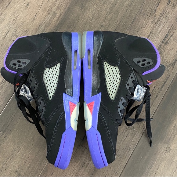 Air Jordan 5 Raptors Retro- Youth - Picture 9 of 14